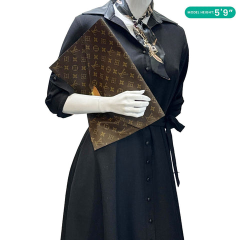 LOUIS VUITTON Poche Plate Envelope Monogram Canvas Clutch Brown