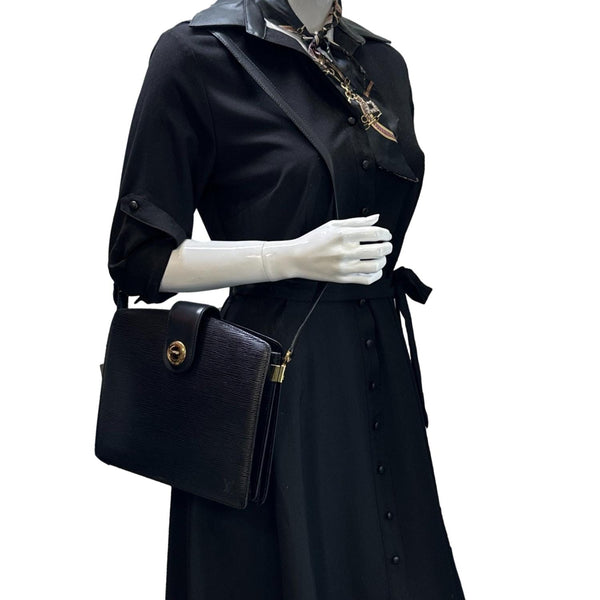 LOUIS VUITTON Capucine Vintage Epi Leather Shoulder Bag Black