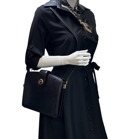 LOUIS VUITTON Capucine Vintage Epi Leather Shoulder Bag Black