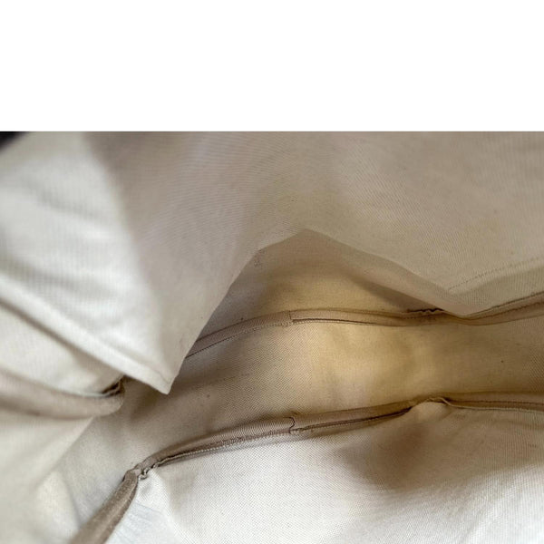 GUCCI GG Supreme Canvas Messenger Bag Beige 201448