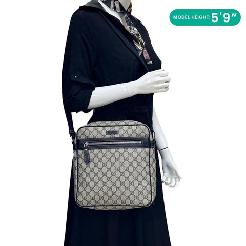 GUCCI GG Supreme Canvas Messenger Bag Beige 201448