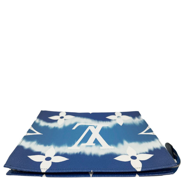 LOUIS VUITTON Toiletry 26 Giant Monogram Giant Escale Canvas Pouch Blue
