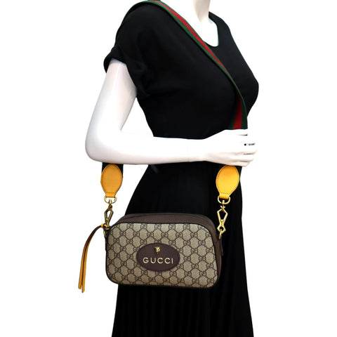 GUCCI Neo Vintage GG Supreme Canvas Messenger Bag Beige 476466