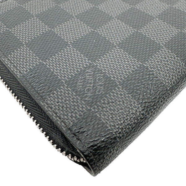 LOUIS VUITTON Trunks And Lock Damier Graphite Zippy Organizer Wallet Black