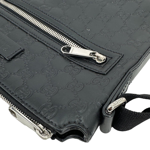 GUCCI GG Signature Leather Messenger Bag Black 406410