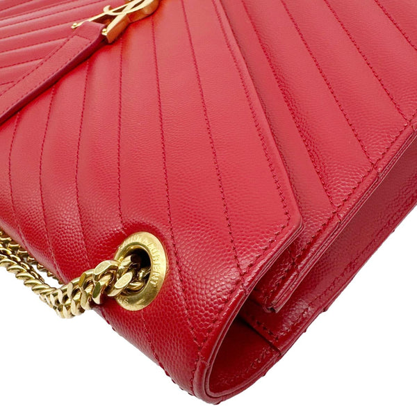 YVES SAINT LAURENT Envelope Flap Chevron Grain De Poudre Chain Shoulder Bag Red