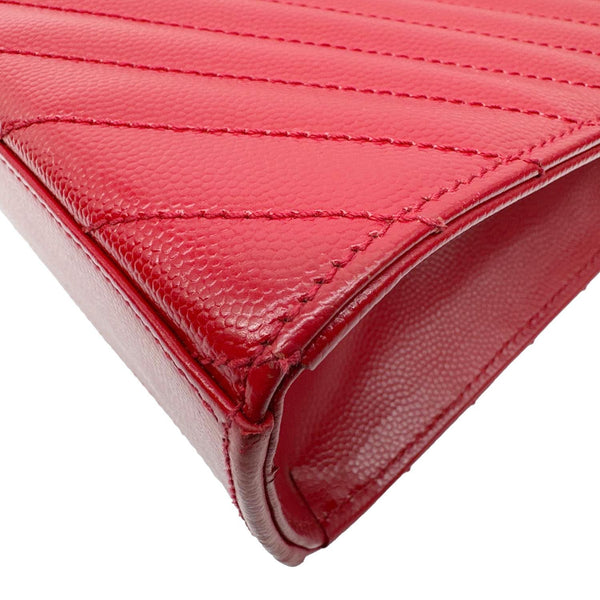 YVES SAINT LAURENT Envelope Flap Chevron Grain De Poudre Chain Shoulder Bag Red