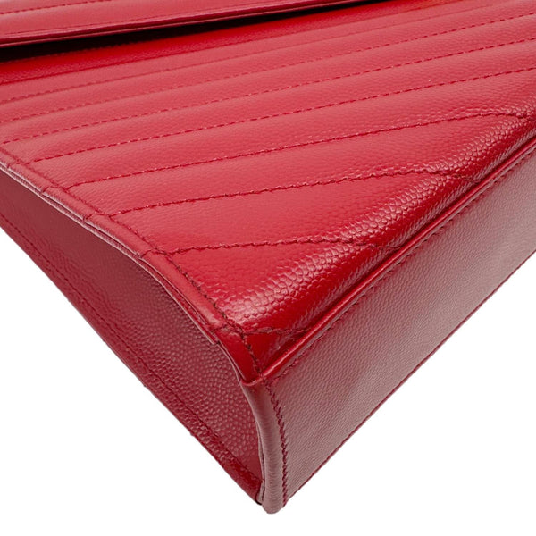YVES SAINT LAURENT Envelope Flap Chevron Grain De Poudre Chain Shoulder Bag Red