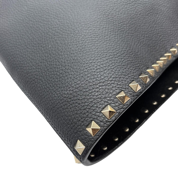 VALENTINO Garavani Rockstud Grained Calfskin Leather Shopping Tote Black