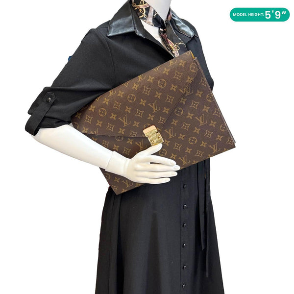 LOUIS VUITTON Monogram Canvas Mark Folder
