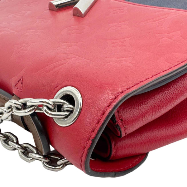 LOUIS VUITTON Very Chain Cuir Plume Ecume Leather Shoulder Bag Red