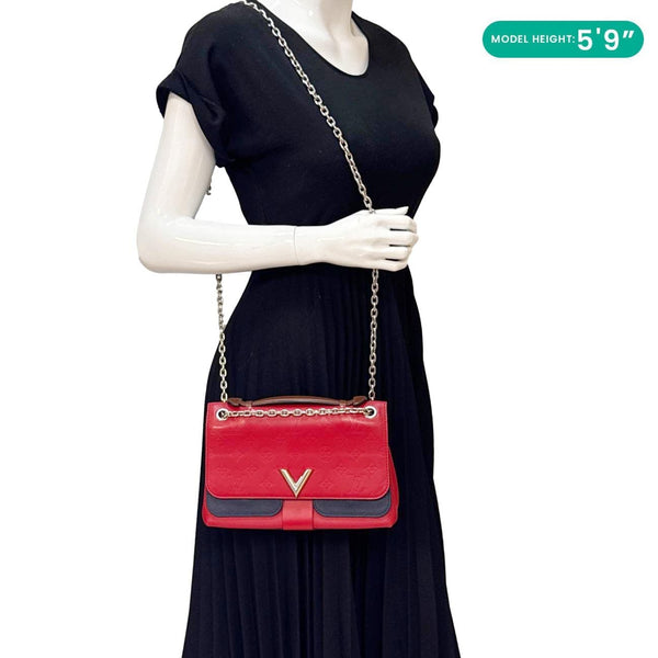 LOUIS VUITTON Very Chain Cuir Plume Ecume Leather Shoulder Bag Red