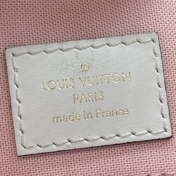 LOUIS VUITTON Onthego GM Giant Monogram Tote Bag Rouge Rose