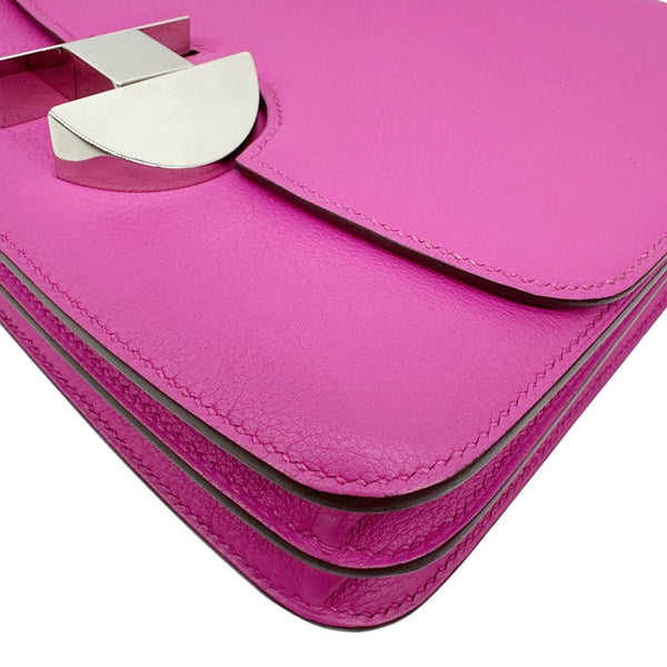 HERMES Evercolor 2002 Calfskin Leather Crossbody Bag Magnolia