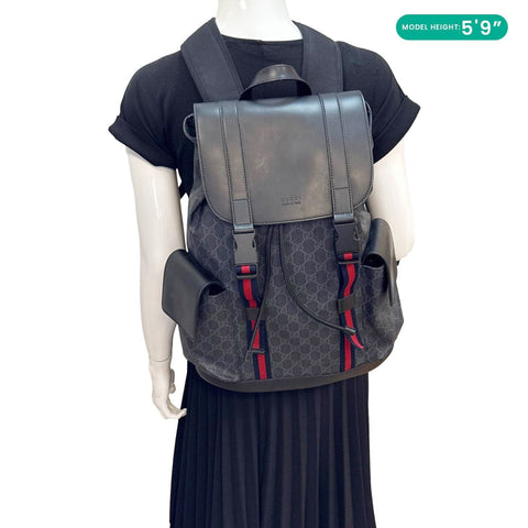 GUCCI GG Supreme Canvas Backpack Black 495563