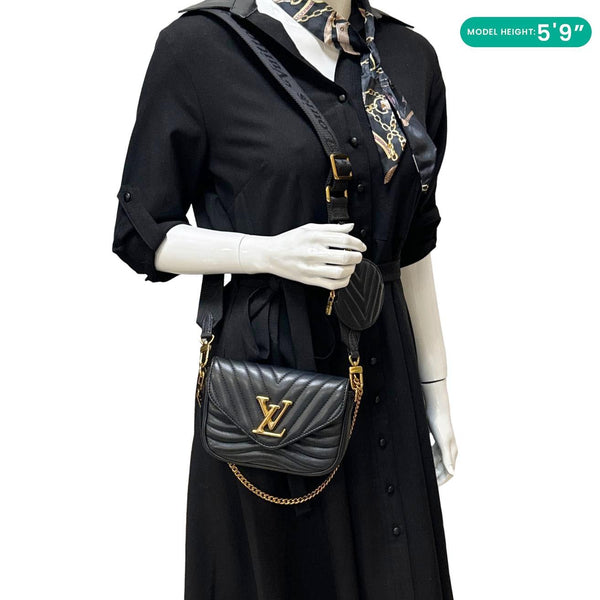LOUIS VUITTON New Wave Leather Multi Pochette Crossbody Bag Black