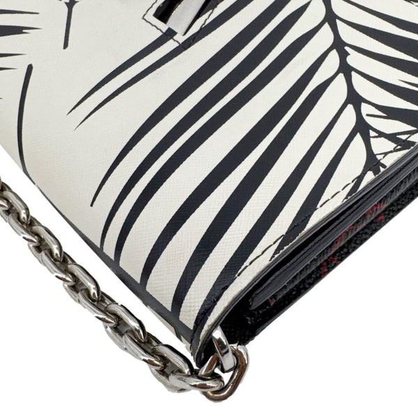 LOUIS VUITTON Twist Infrarouge Palm Leather Chain Wallet White
