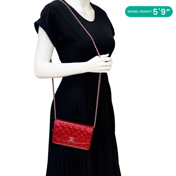 CHANEL Brilliant WOC Quilted Patent Leather Crossbody Bag Red