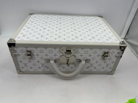 55680-SYB Louis Vuitton bisten 50 taigaram