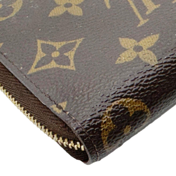 LOUIS VUITTON Monogram Canvas Zippy Coin Purse Brown