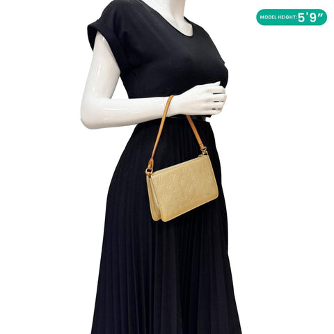 LOUIS VUITTON Lexington Pochette Monogram Vernis Pouch Bag Creme