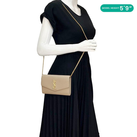 YVES SAINT LAURENT Uptown Grain De Poudre Leather Chain Wallet Cream