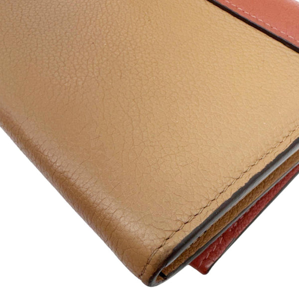 LOUIS VUITTON Lockme II Calfskin Leather Wallet Pink