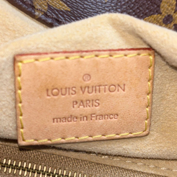 LOUIS VUITTON Artsy MM Monogram Canvas Hobo Bag Brown