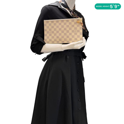 LOUIS VUITTON Neverfull Damier Azur Pochette Wristlet White