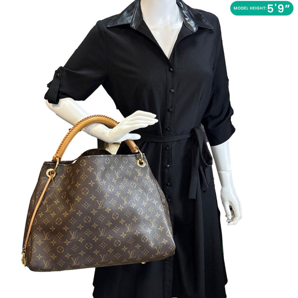 LOUIS VUITTON Artsy MM Monogram Canvas Hobo Bag Brown