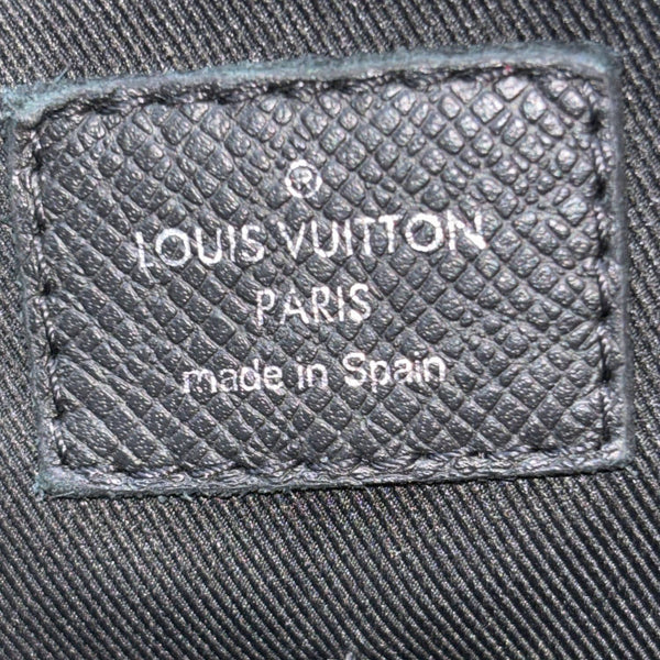 LOUIS VUITTON Matchpoint Damier Graphite Messenger Bag Black