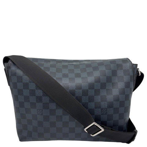 LOUIS VUITTON Matchpoint Damier Graphite Messenger Bag Black