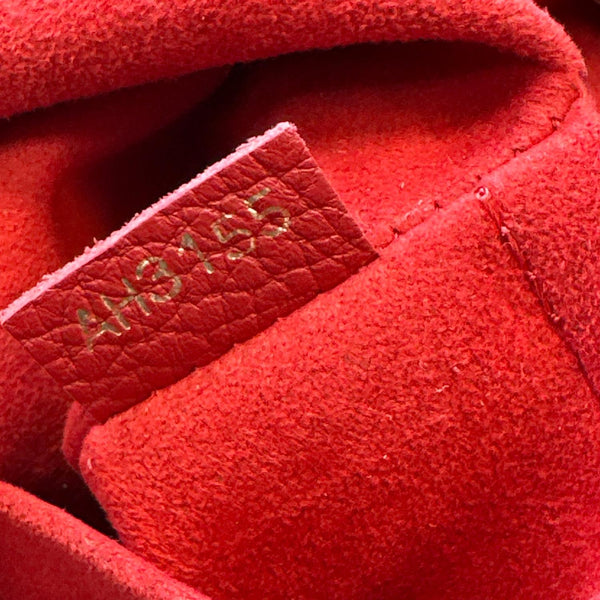 LOUIS VUITTON Retiro NM Monogram Canvas 2Way Shoulder Bag Red