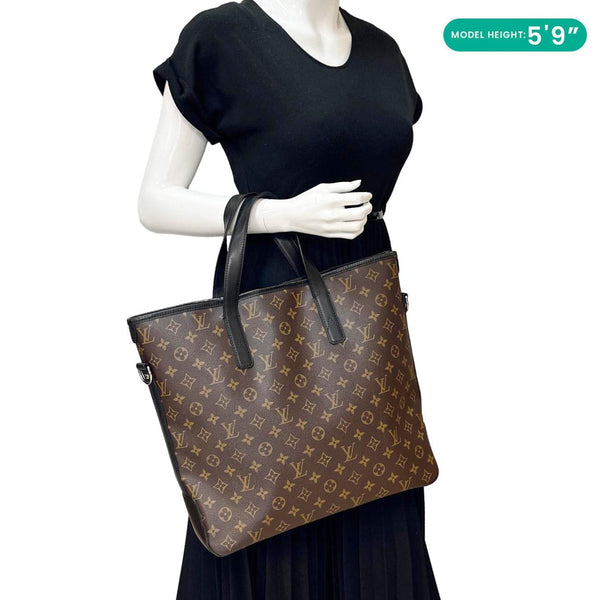 LOUIS VUITTON Davis Monogram Macassar Canvas Tote Bag Brown