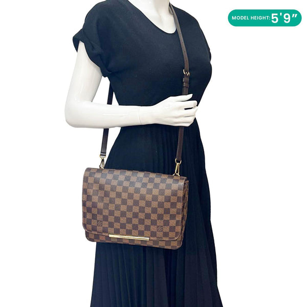 LOUIS VUITTON Hoxton GM Damier Ebene Crossbody Bag Brown