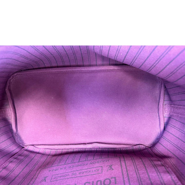 LOUIS VUITTON Neverfull MM Totem Monogram Canvas Shoulder Bag Magenta