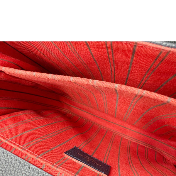 LOUIS VUITTON Metis Pochette Empreinte Leather Crossbody Bag Blue