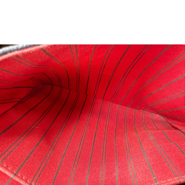 LOUIS VUITTON Metis Pochette Empreinte Leather Crossbody Bag Blue