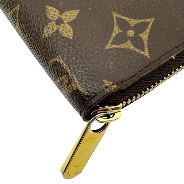 LOUIS VUITTON Monogram Canvas Zippy Wallet Brown