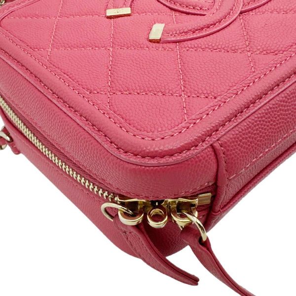 CHANEL Vanity Case Filigree CC Small Caviar Quilted Shoulder Bag Pink