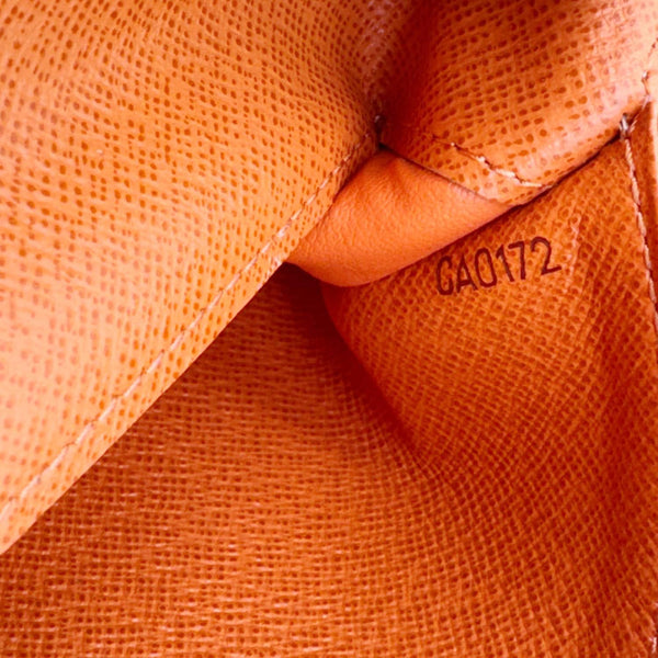 LOUIS VUITTON Insolite Monogram Multicolor Zippy Wallet White