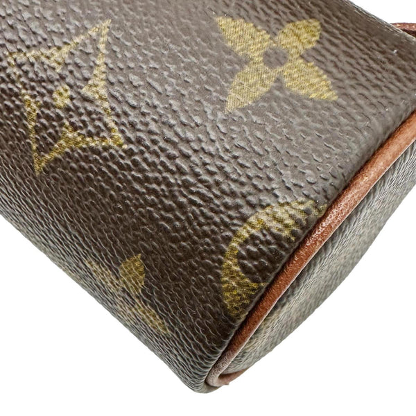 LOUIS VUITTON Papillon 30 Monogram Canvas Satchel Bag Brown