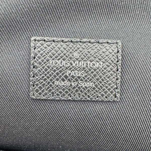 LOUIS VUITTON Avenue Sling Taiga Leather Backpack Bag Black