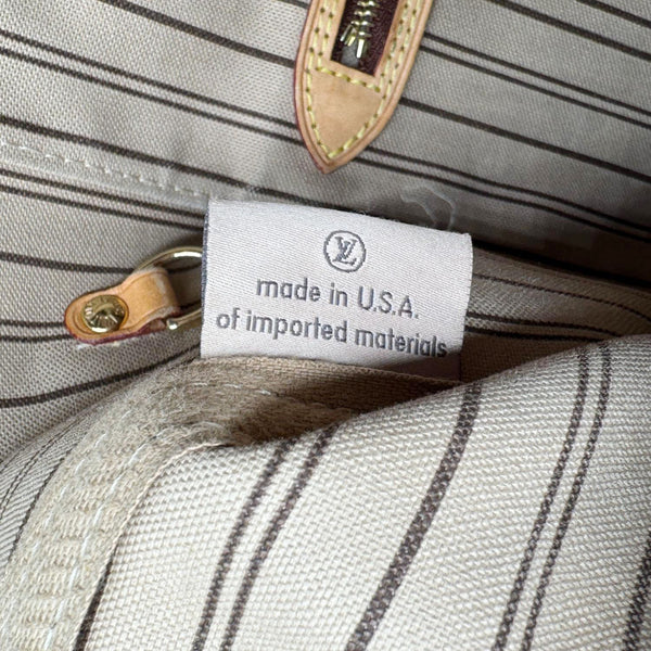 LOUIS VUITTON Neverfull MM Monogram Canvas Tote Bag Brown