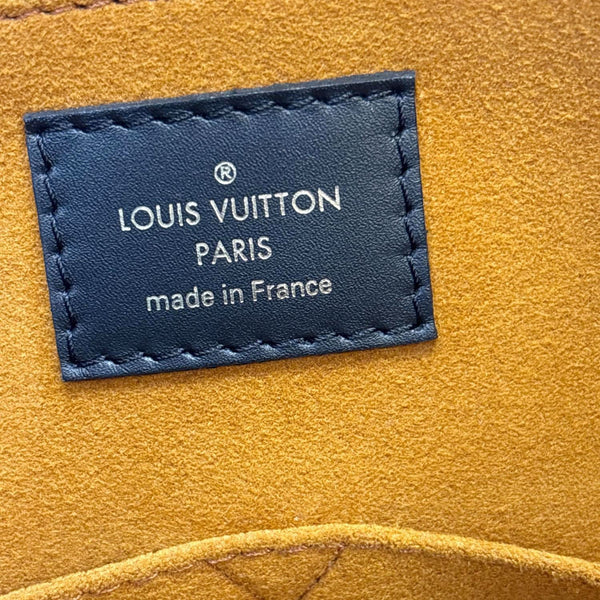 LOUIS VUITTON Onthego GM Giant Monogram Empreinte Shoulder Bag Black