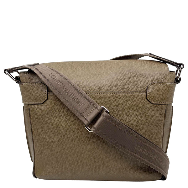 LOUIS VUITTON Roman Taiga Leather Messenger Bag Beige