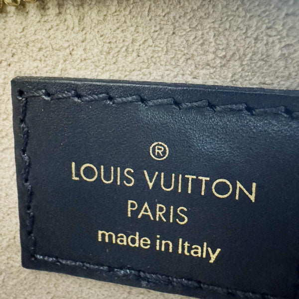 LOUIS VUITTON Crafty NeoNoe MM Monogram Canvas Shoulder Bag Red