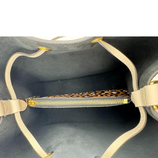 LOUIS VUITTON NeoNoe MM Wild At Heart Monogram Canvas Shoulder Bag Cream