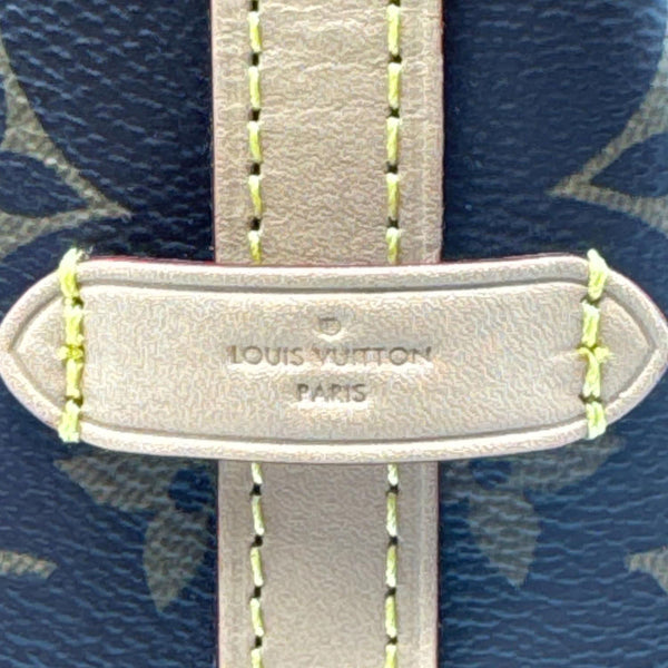LOUIS VUITTON Carryall PM Monogram Canvas Shoulder Bag Brown