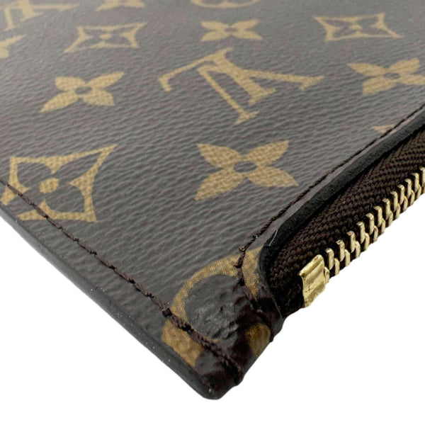 LOUIS VUITTON Neverfull Monogram Canvas Pochette Wristlet Brown